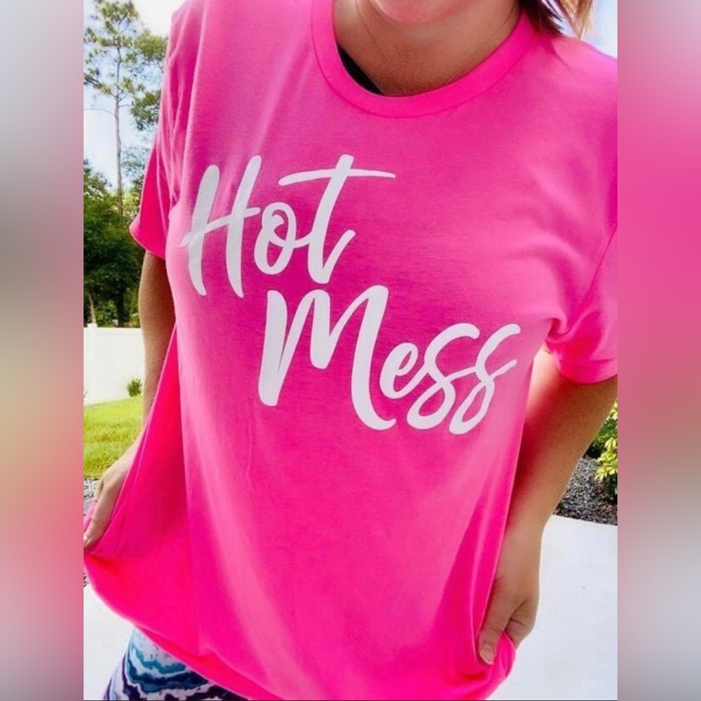 Hot Mess Graphic Tee Size 4X NEW!!